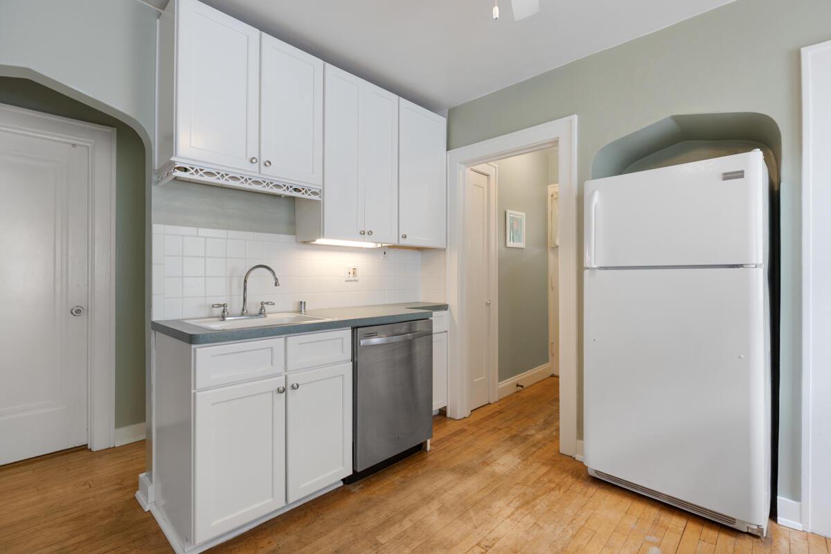 3272 South 15th PLACE