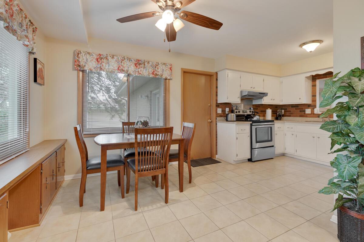 510 East Laverne DRIVE