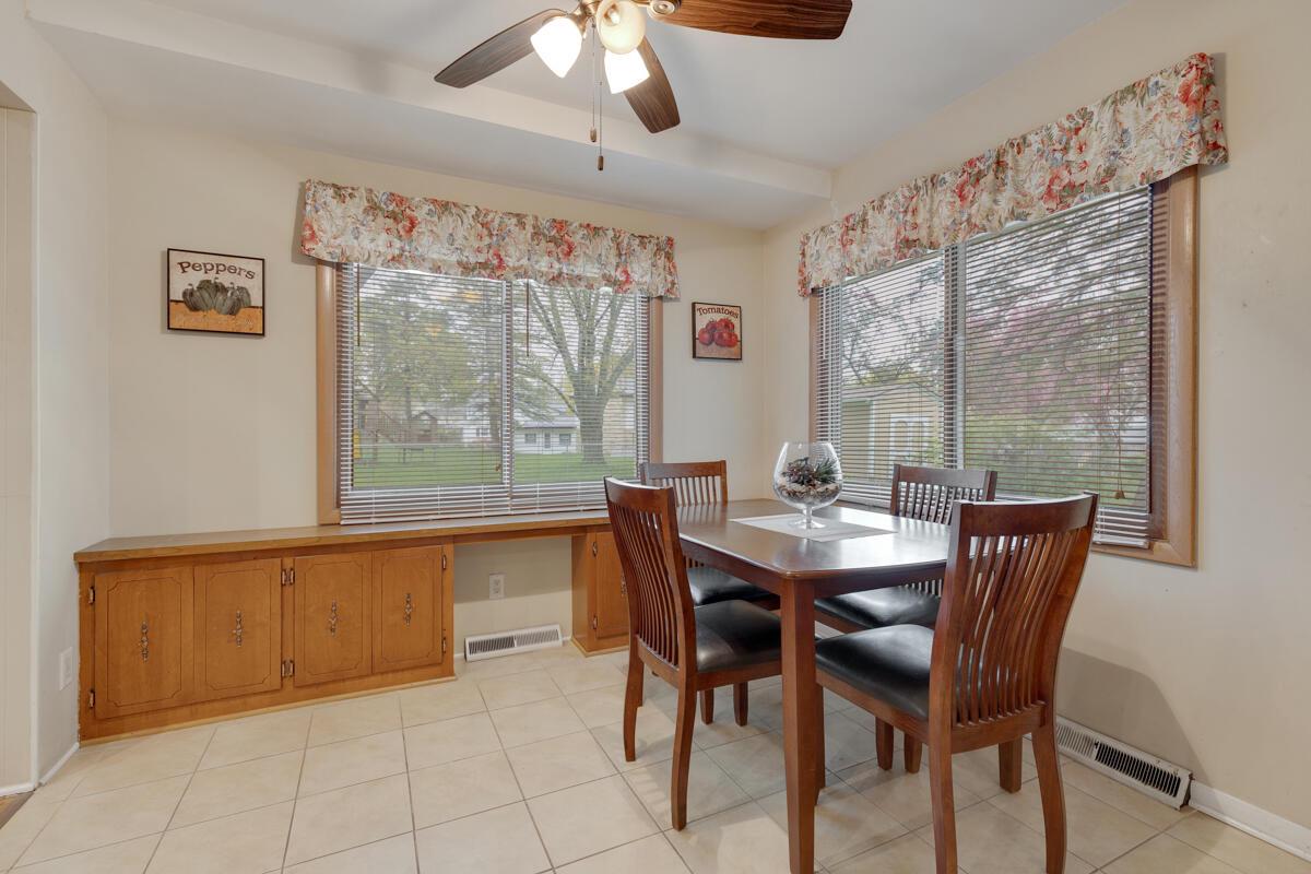 510 East Laverne DRIVE