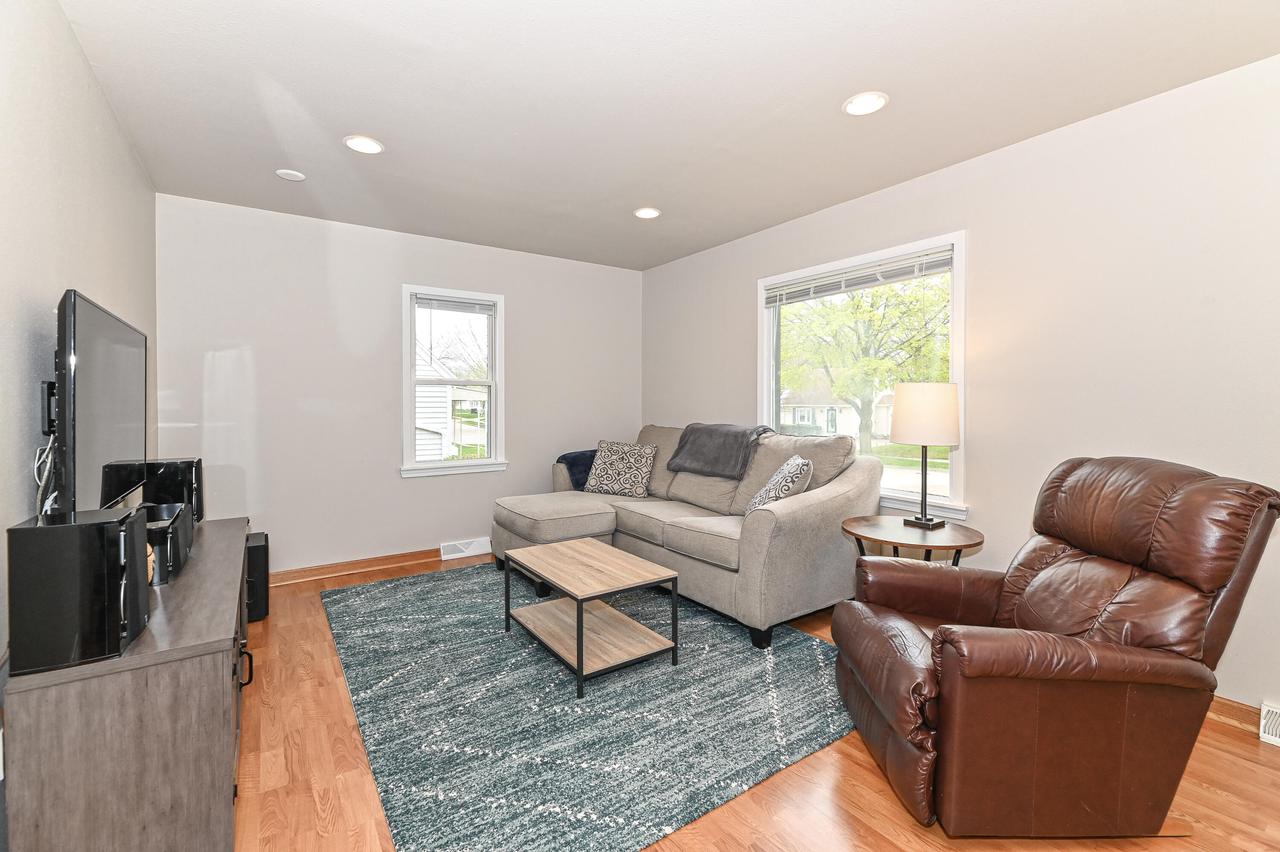 2923 South 91st STREET