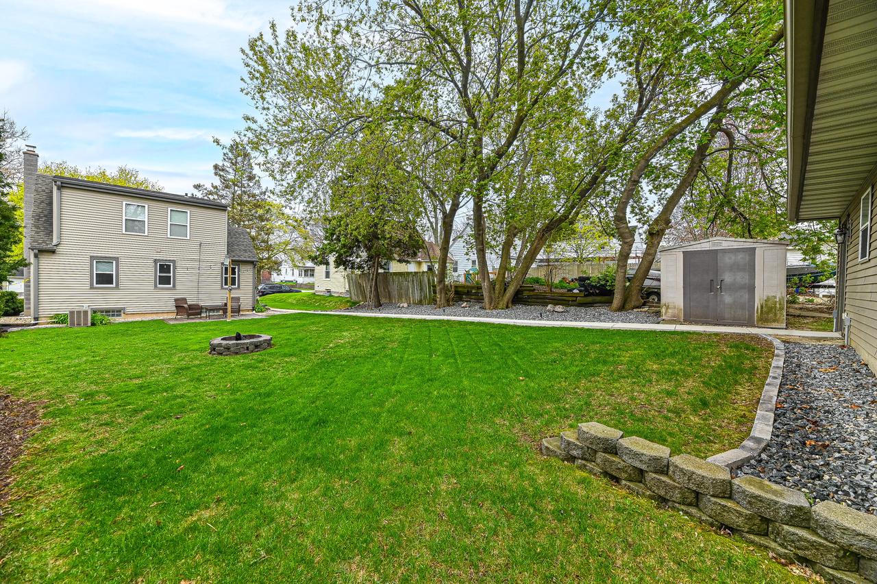 2923 South 91st STREET