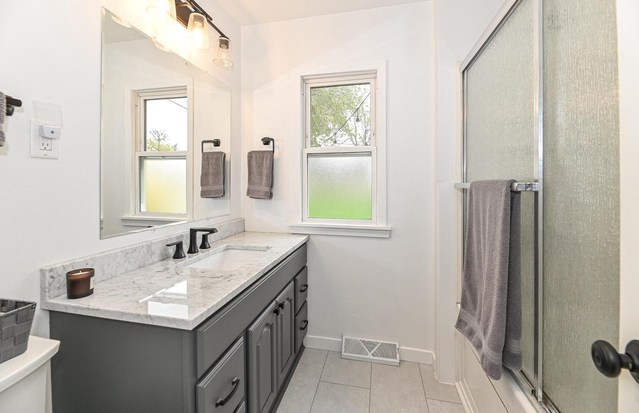 2923 South 91st STREET