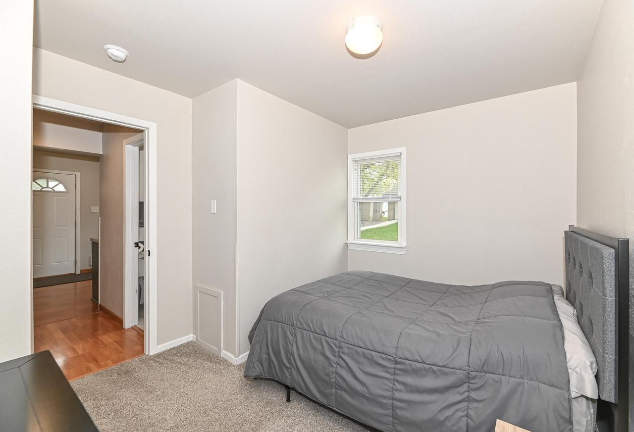 2923 South 91st STREET