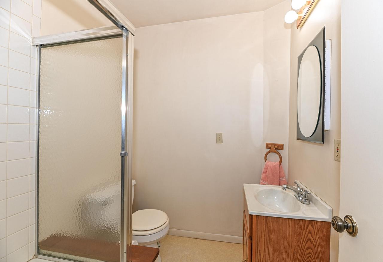 25411 West Loomis ROAD