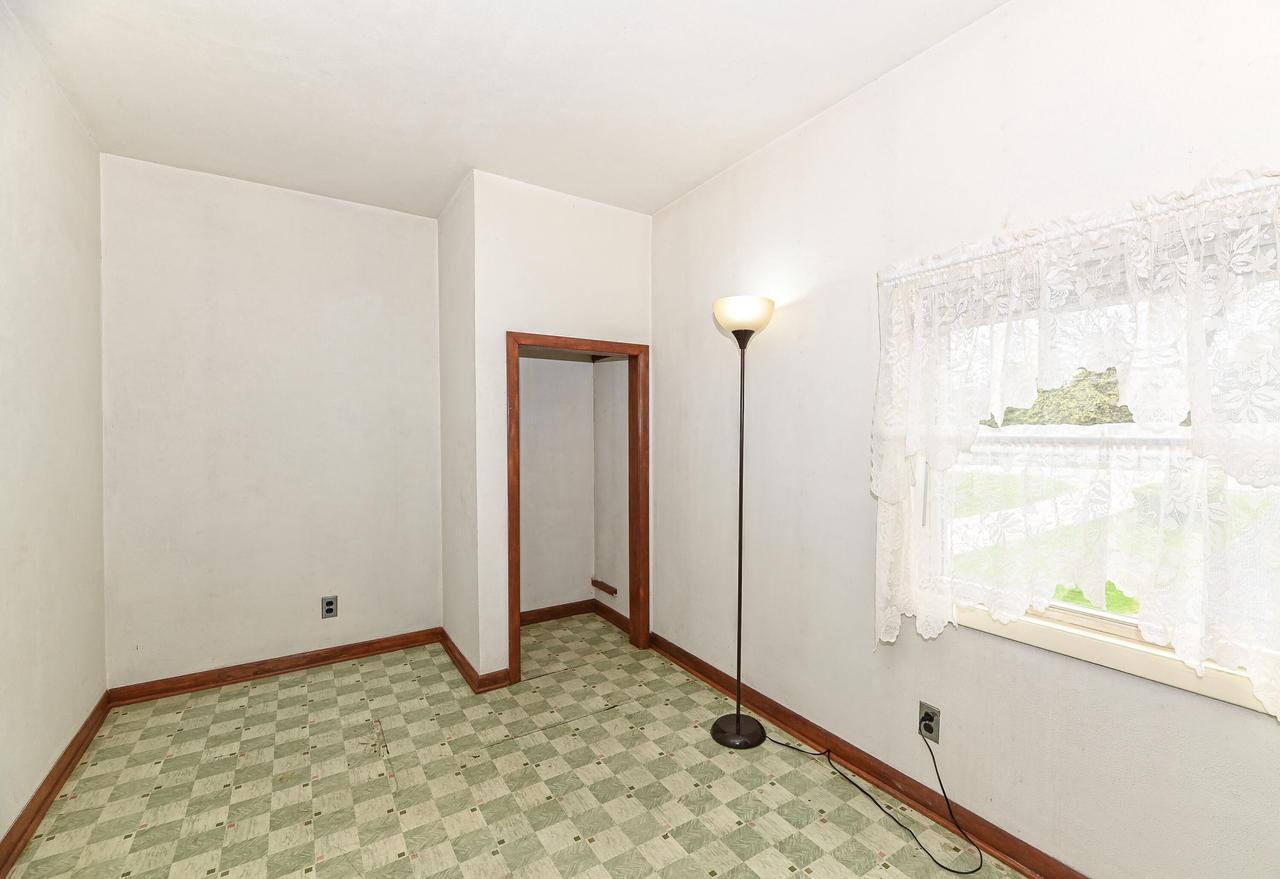 25411 West Loomis ROAD