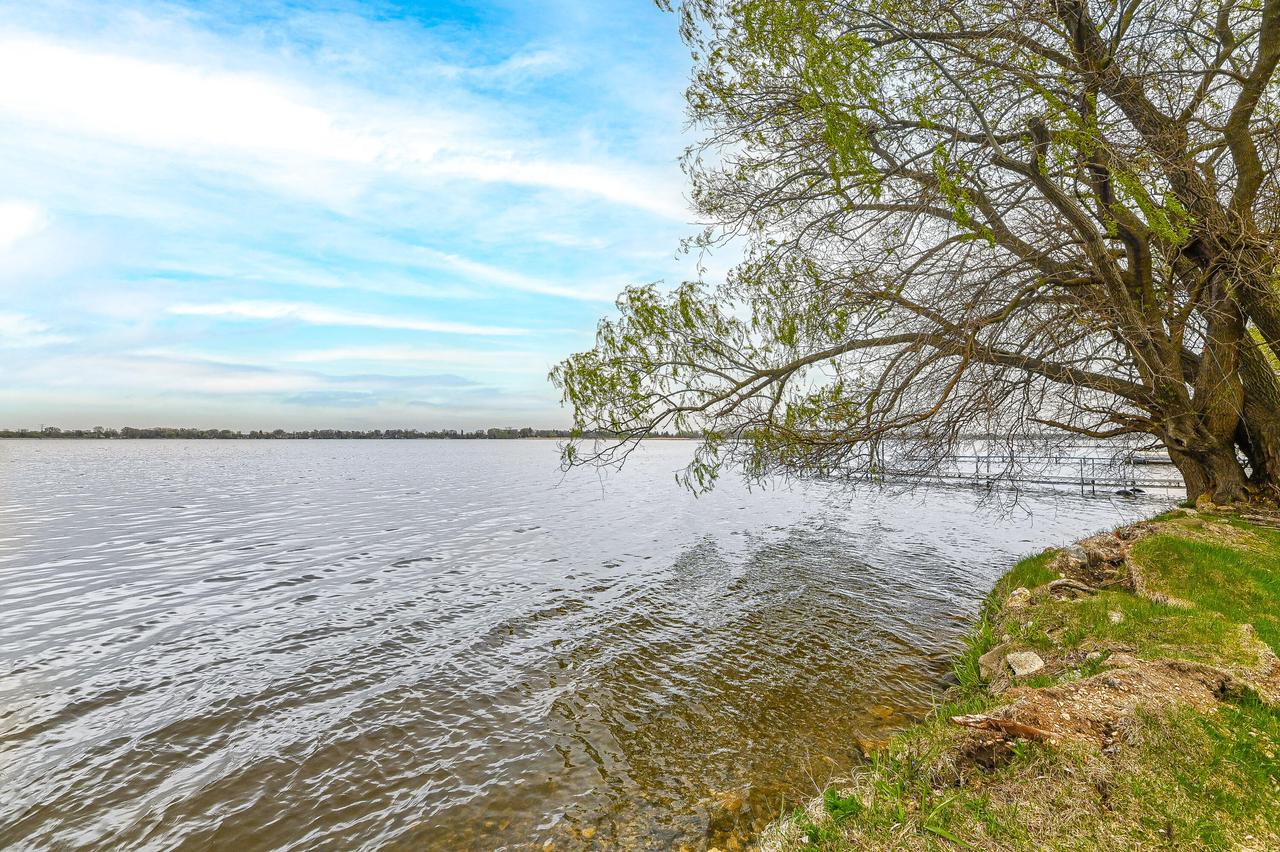 25411 West Loomis ROAD