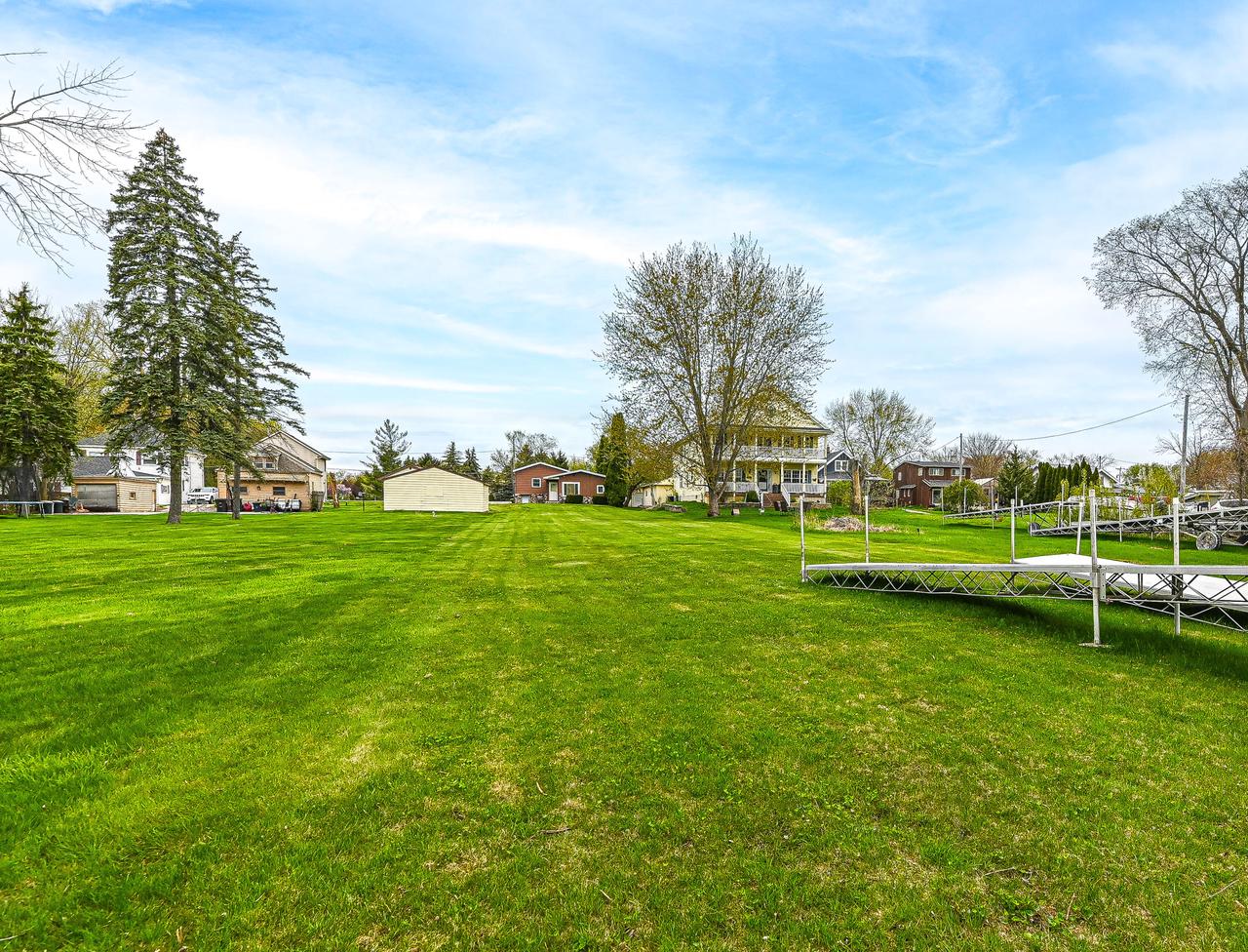 25411 West Loomis ROAD