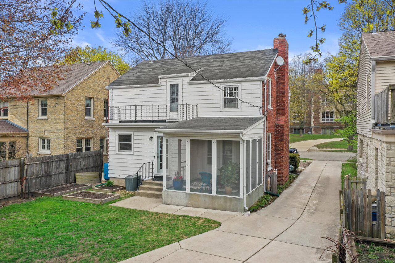 4773 North Marlborough DRIVE