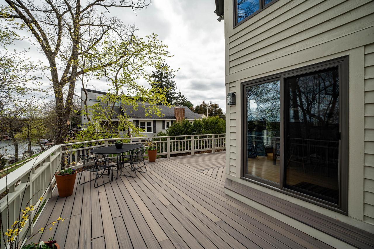 W290N8220 Florencetta HEIGHTS