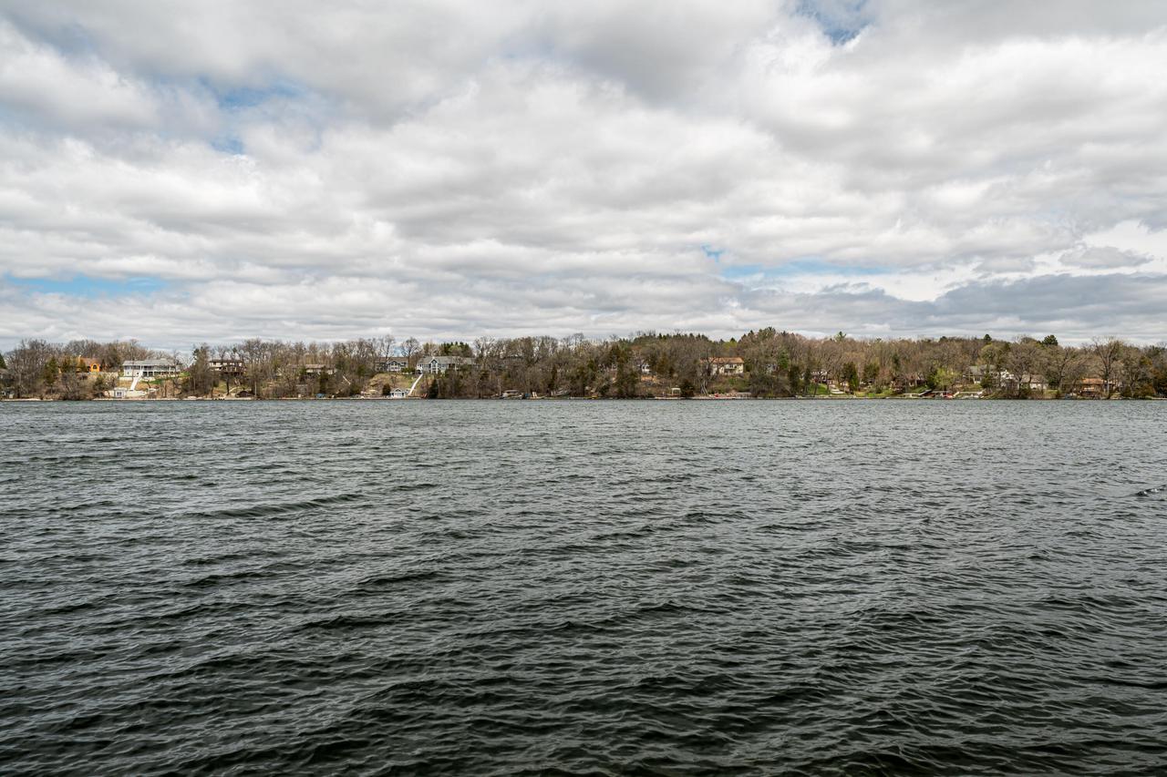 W290N8220 Florencetta HEIGHTS