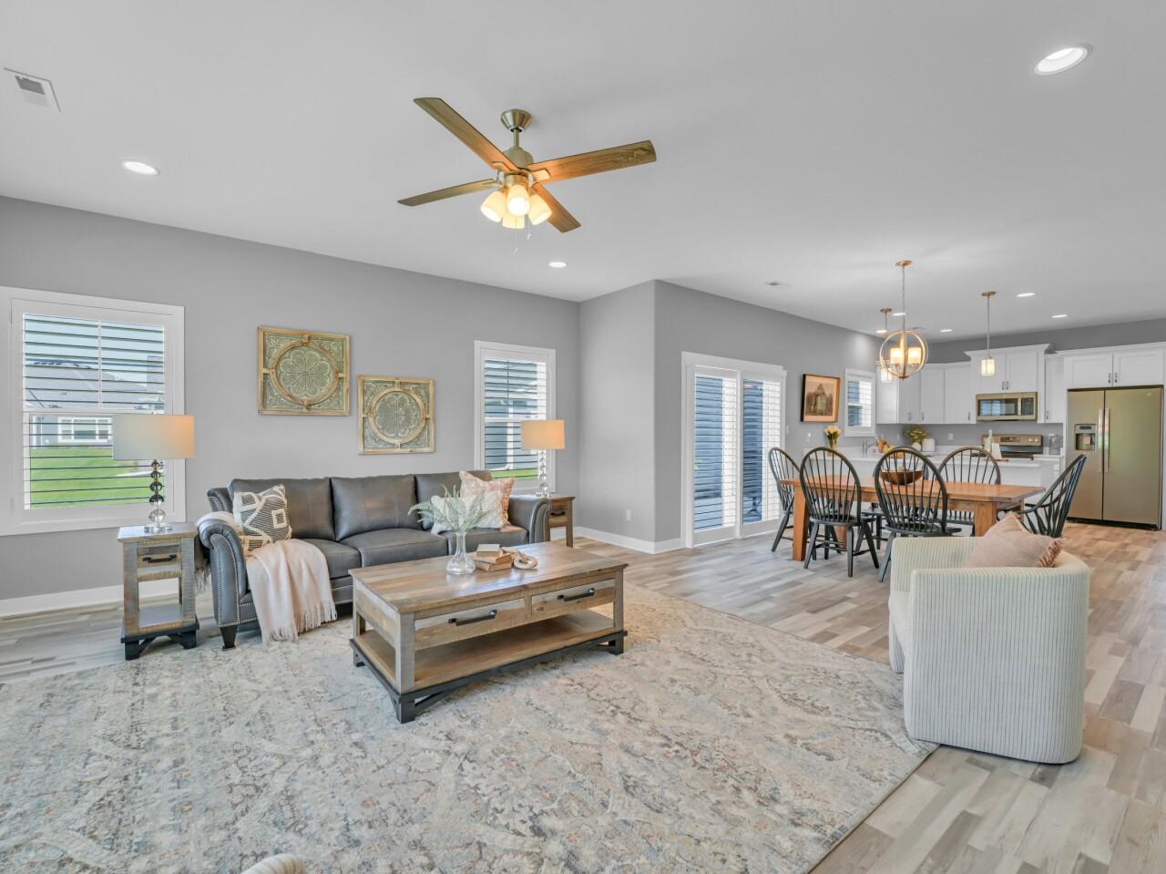 129 Phantom Lake COURT