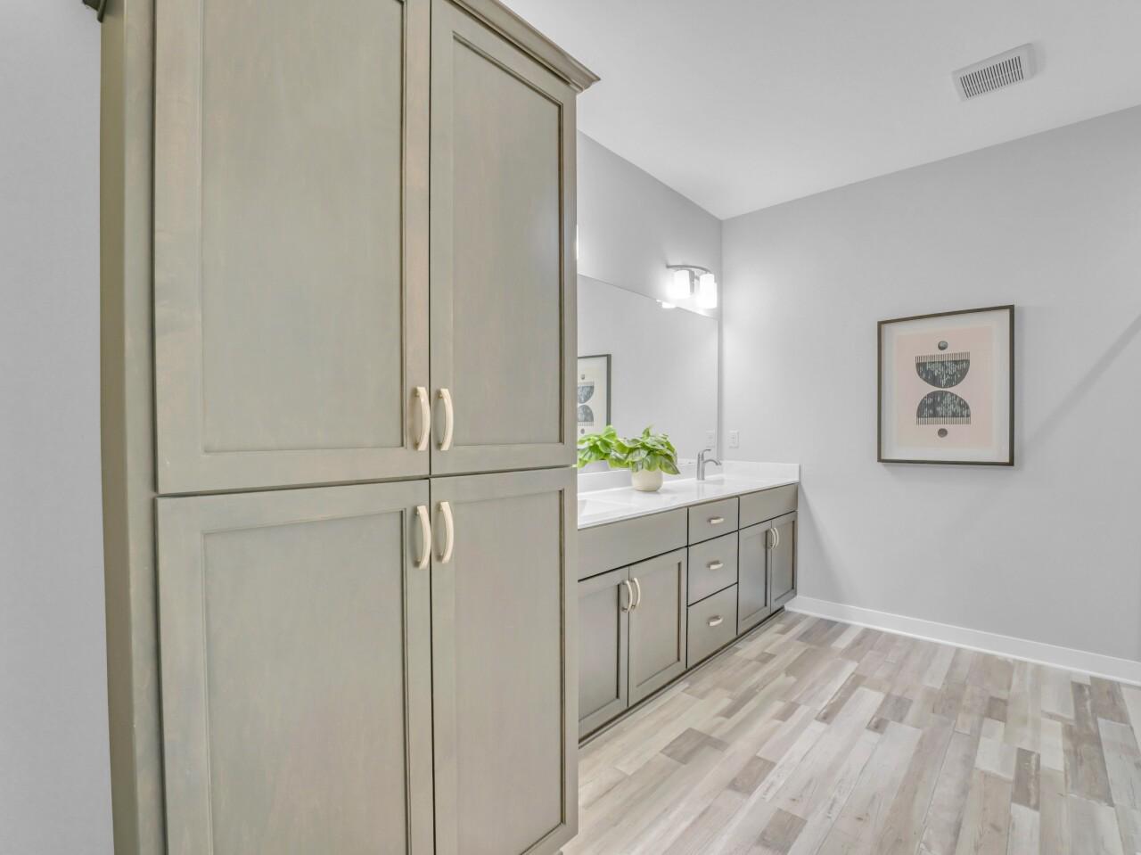 129 Phantom Lake COURT