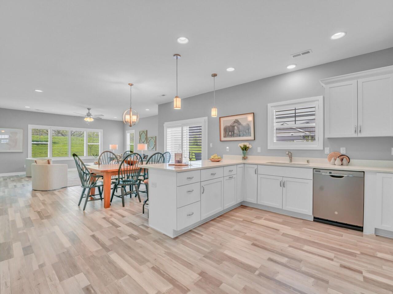 129 Phantom Lake COURT