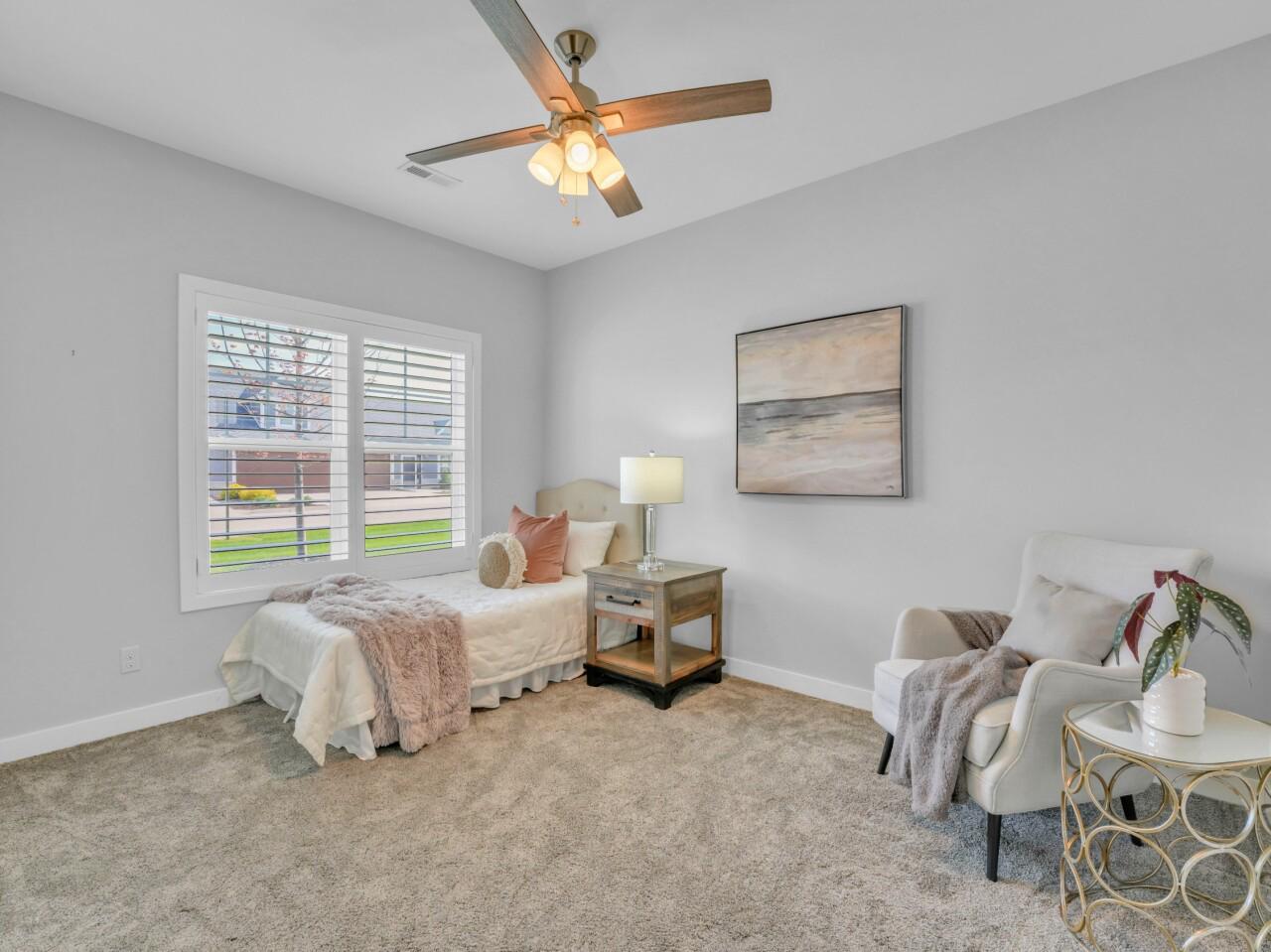 129 Phantom Lake COURT