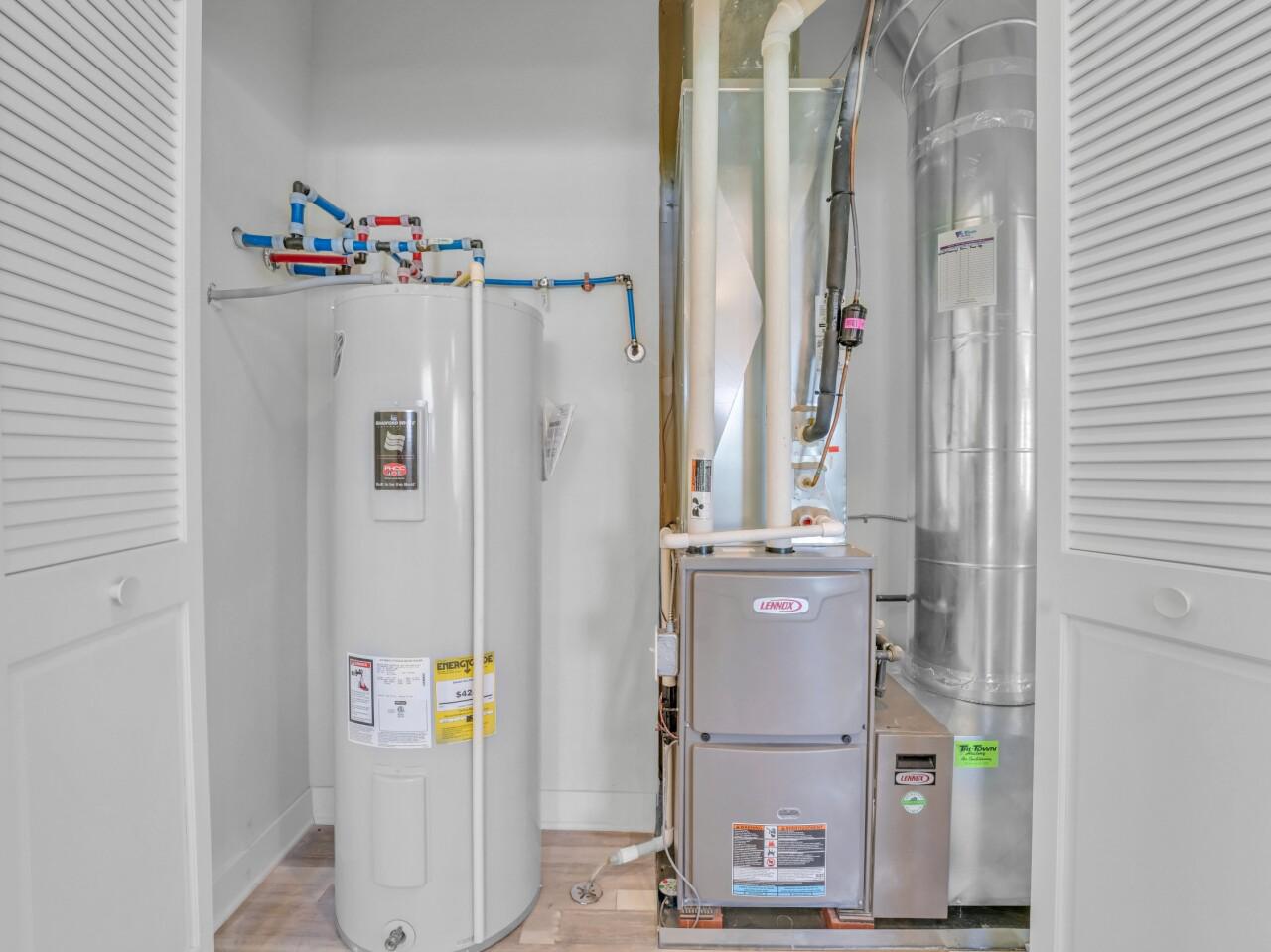 129 Phantom Lake COURT