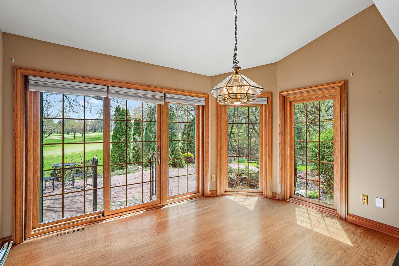 8266 South Country Club CIRCLE