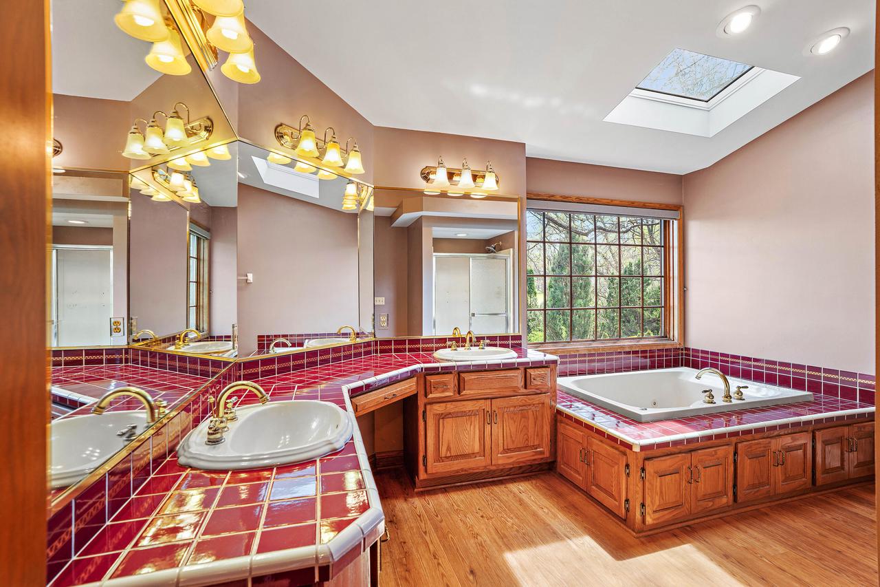 8266 South Country Club CIRCLE