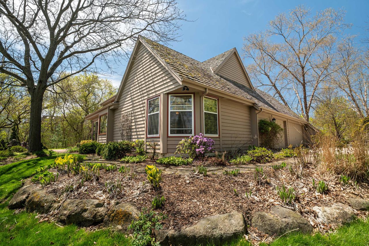 8266 South Country Club CIRCLE