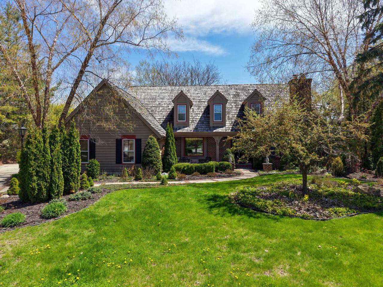 8266 South Country Club CIRCLE