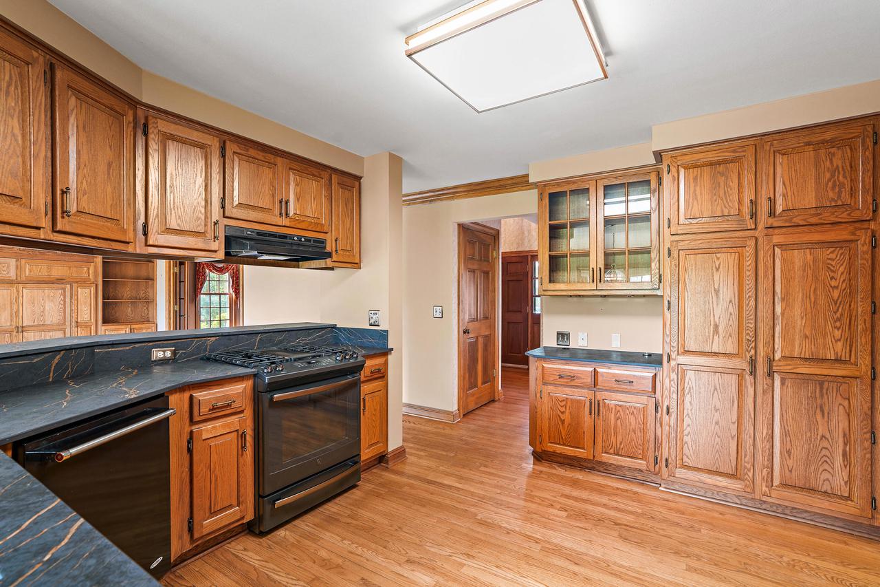 8266 South Country Club CIRCLE