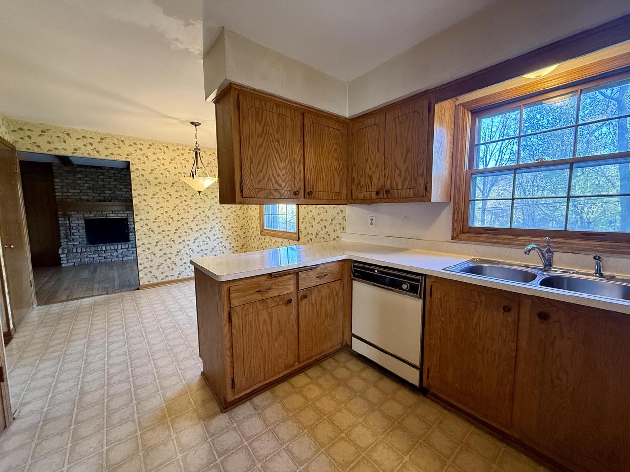 13875 Forest Grove ROAD