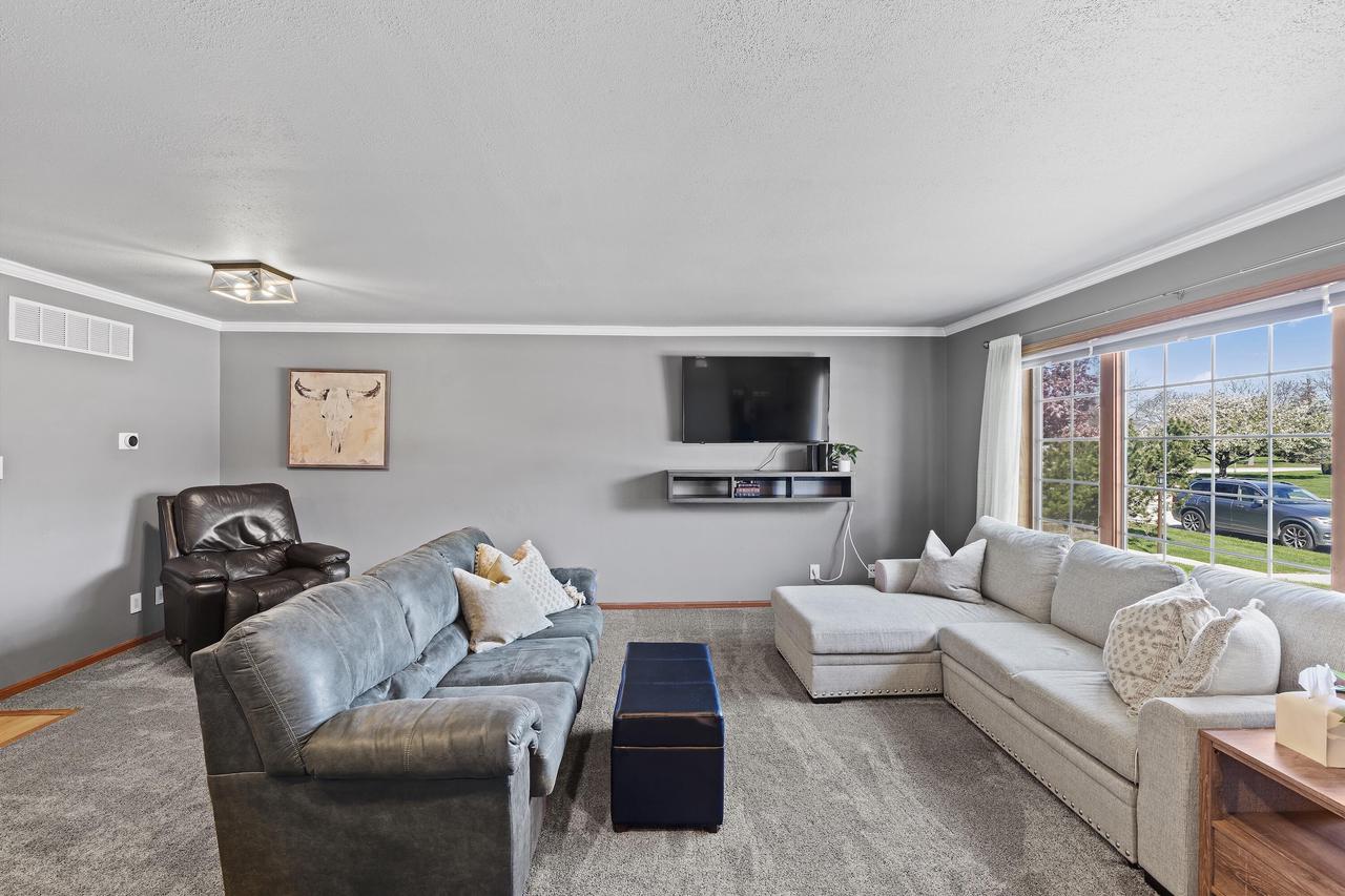 10153 West Whitnall Edge DRIVE B