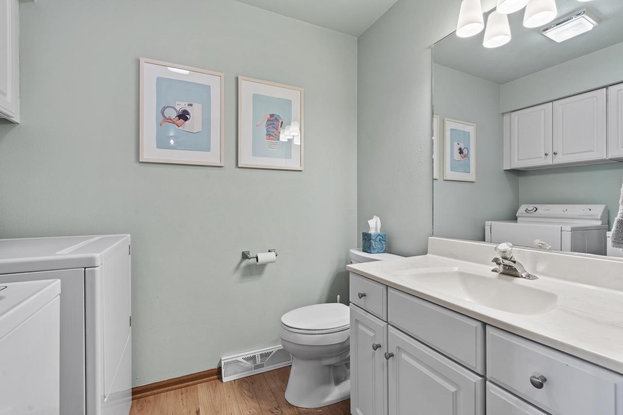 10153 West Whitnall Edge DRIVE B