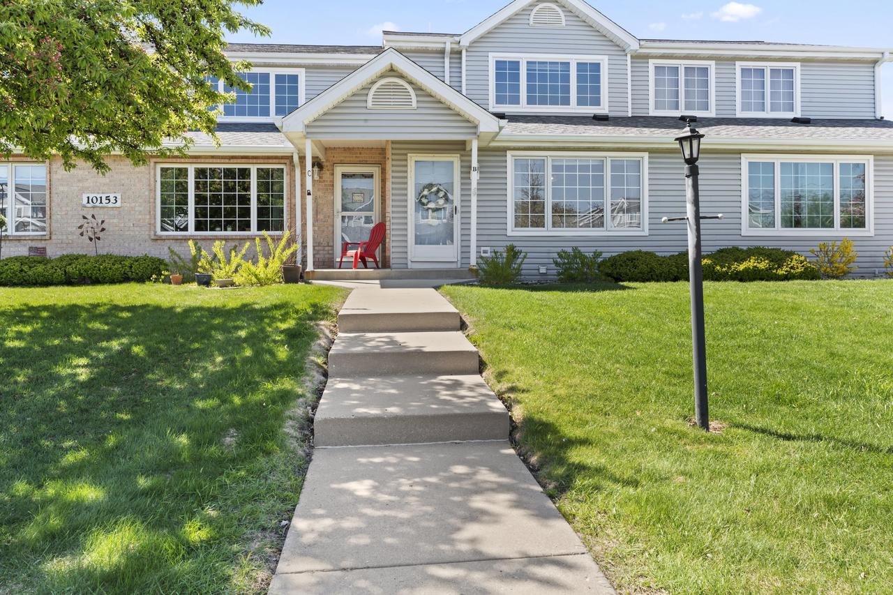 10153 West Whitnall Edge DRIVE B