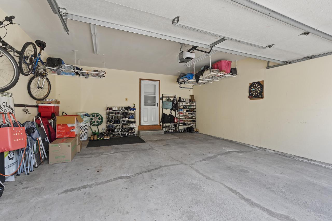 10153 West Whitnall Edge DRIVE B