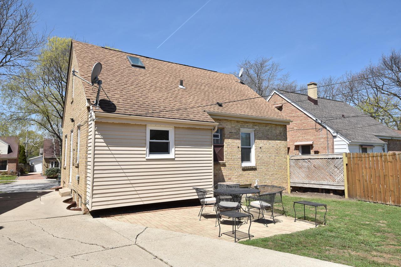 218 North 79th STREET