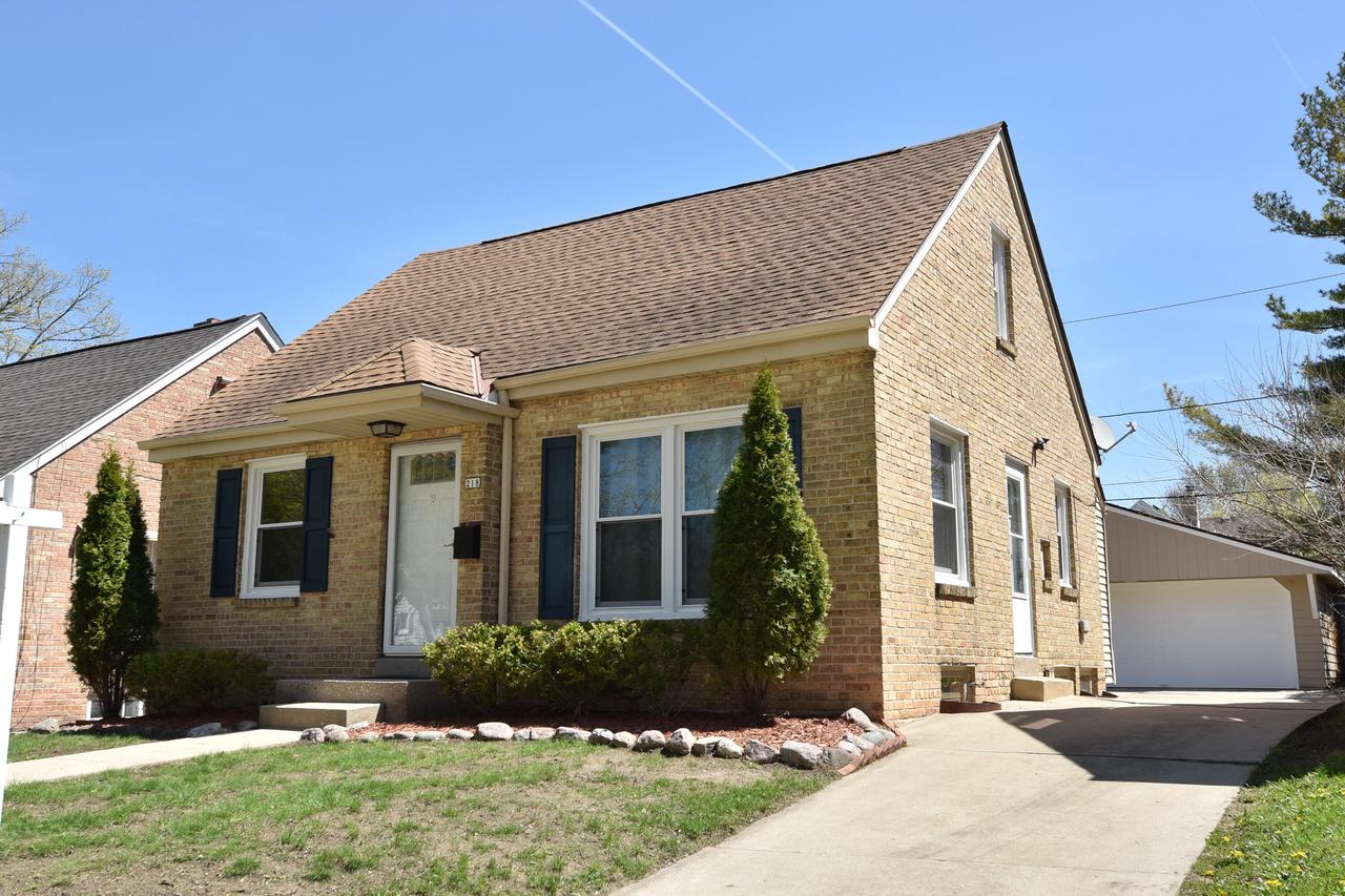 218 North 79th STREET