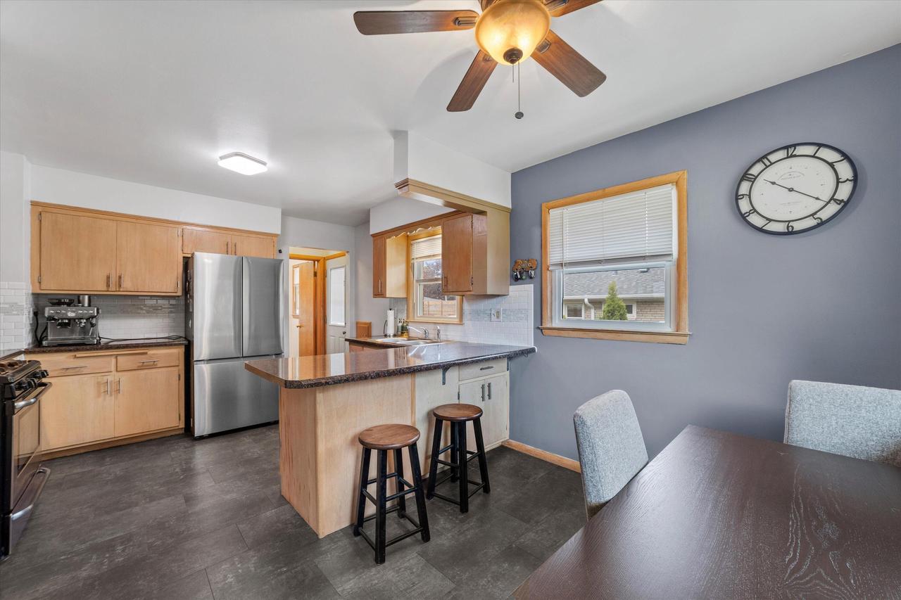 3268 South 86th STREET