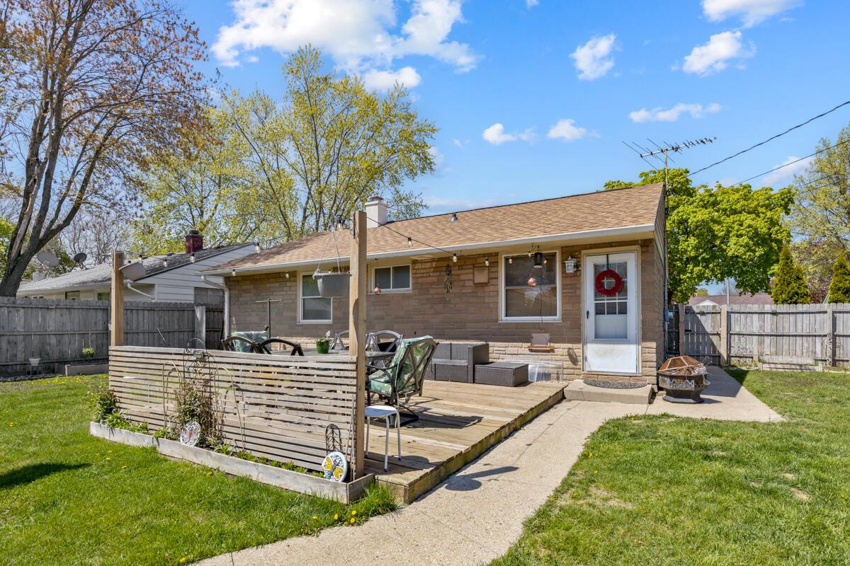 3260 South 68th STREET