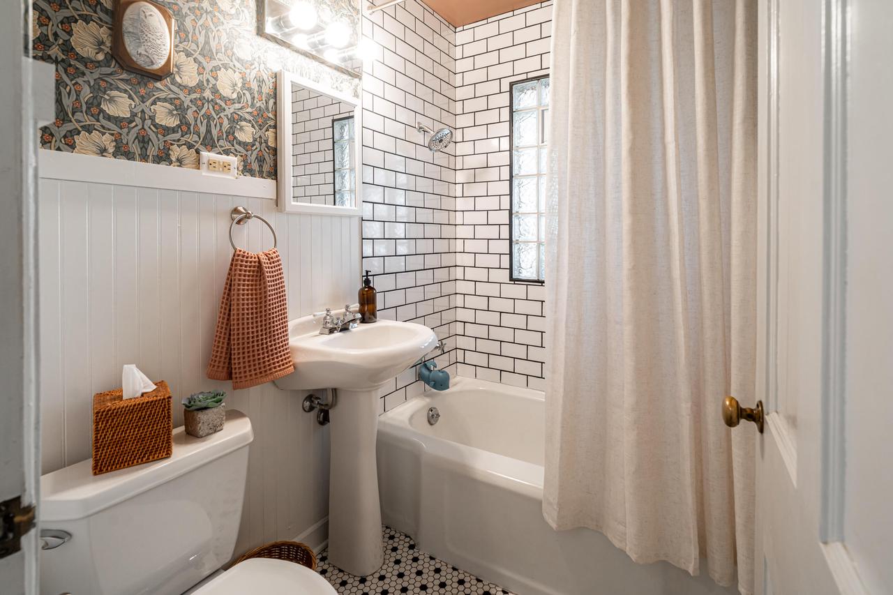 157 South 81st STREET