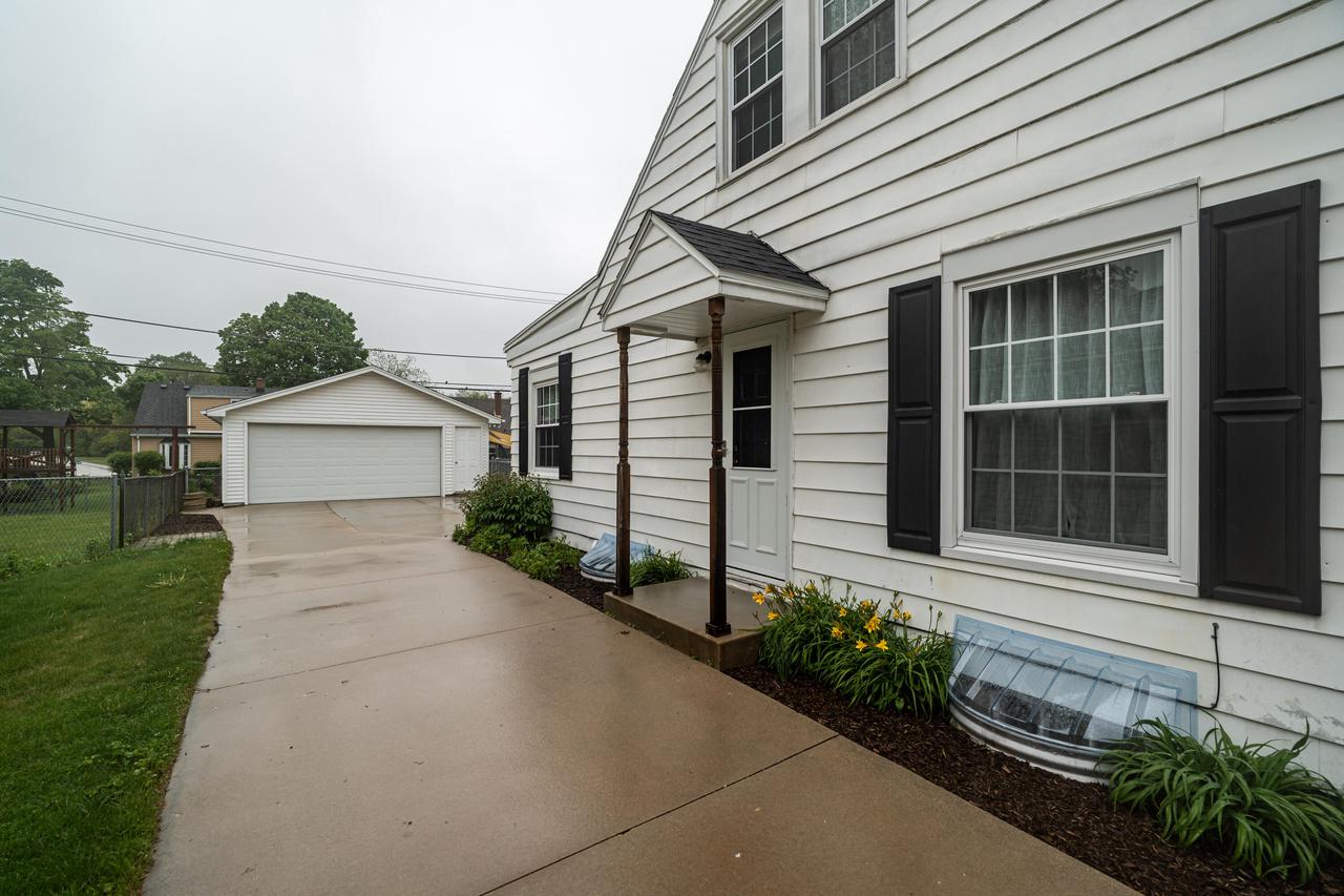 157 South 81st STREET