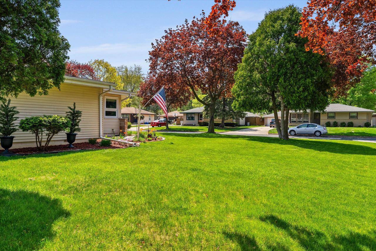 5644 South 39th STREET