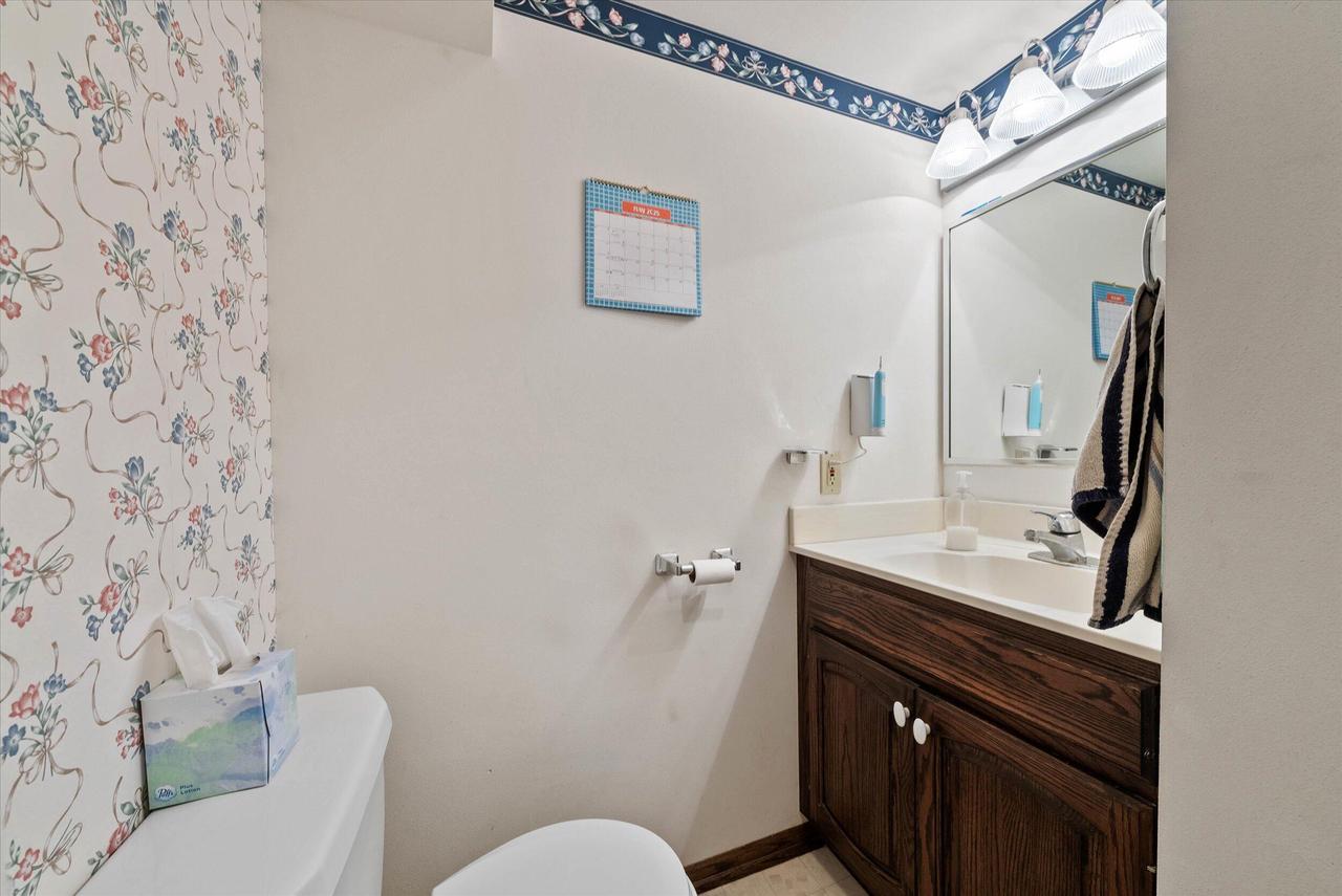 5644 South 39th STREET