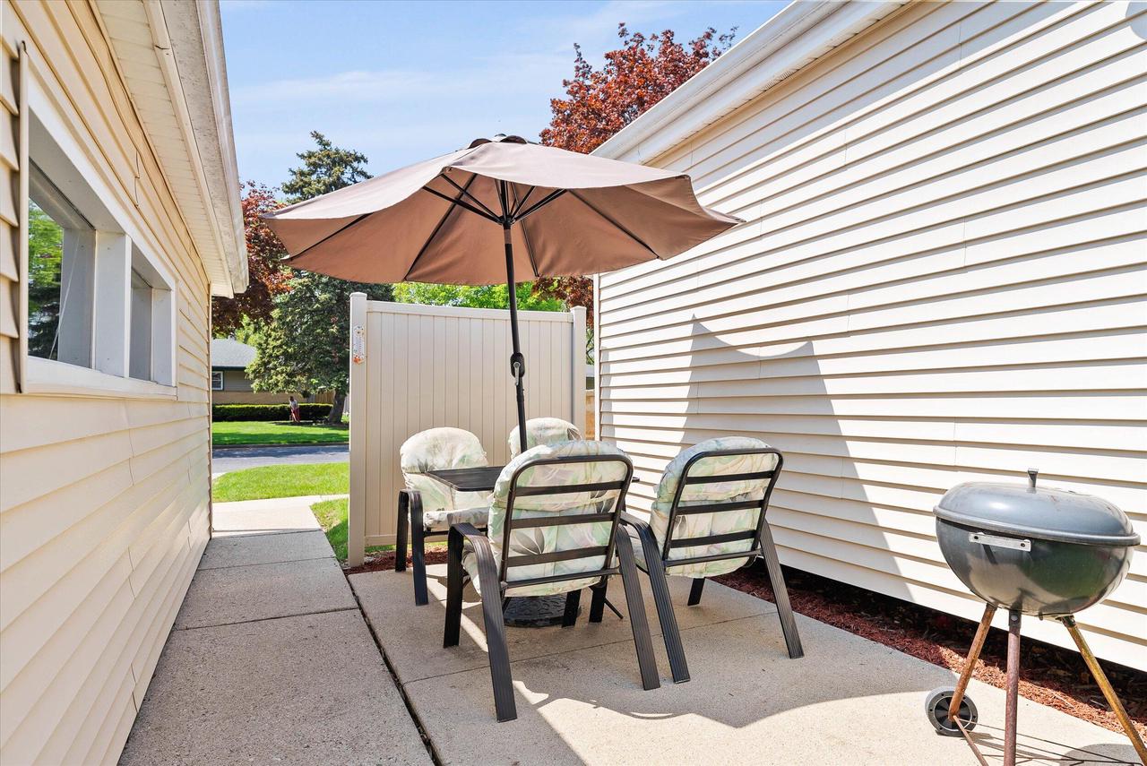 5644 South 39th STREET