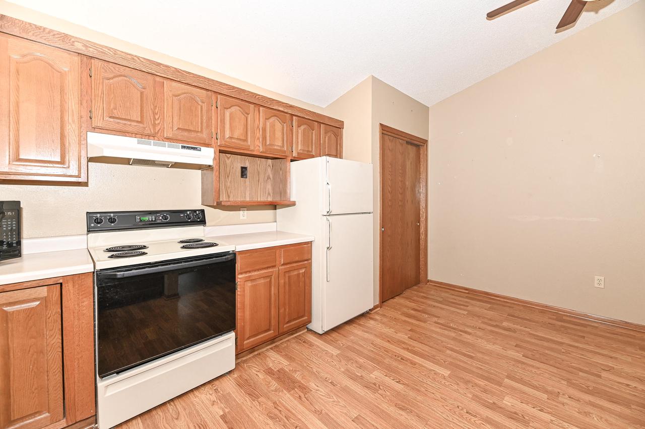 17650 West Lincoln AVENUE