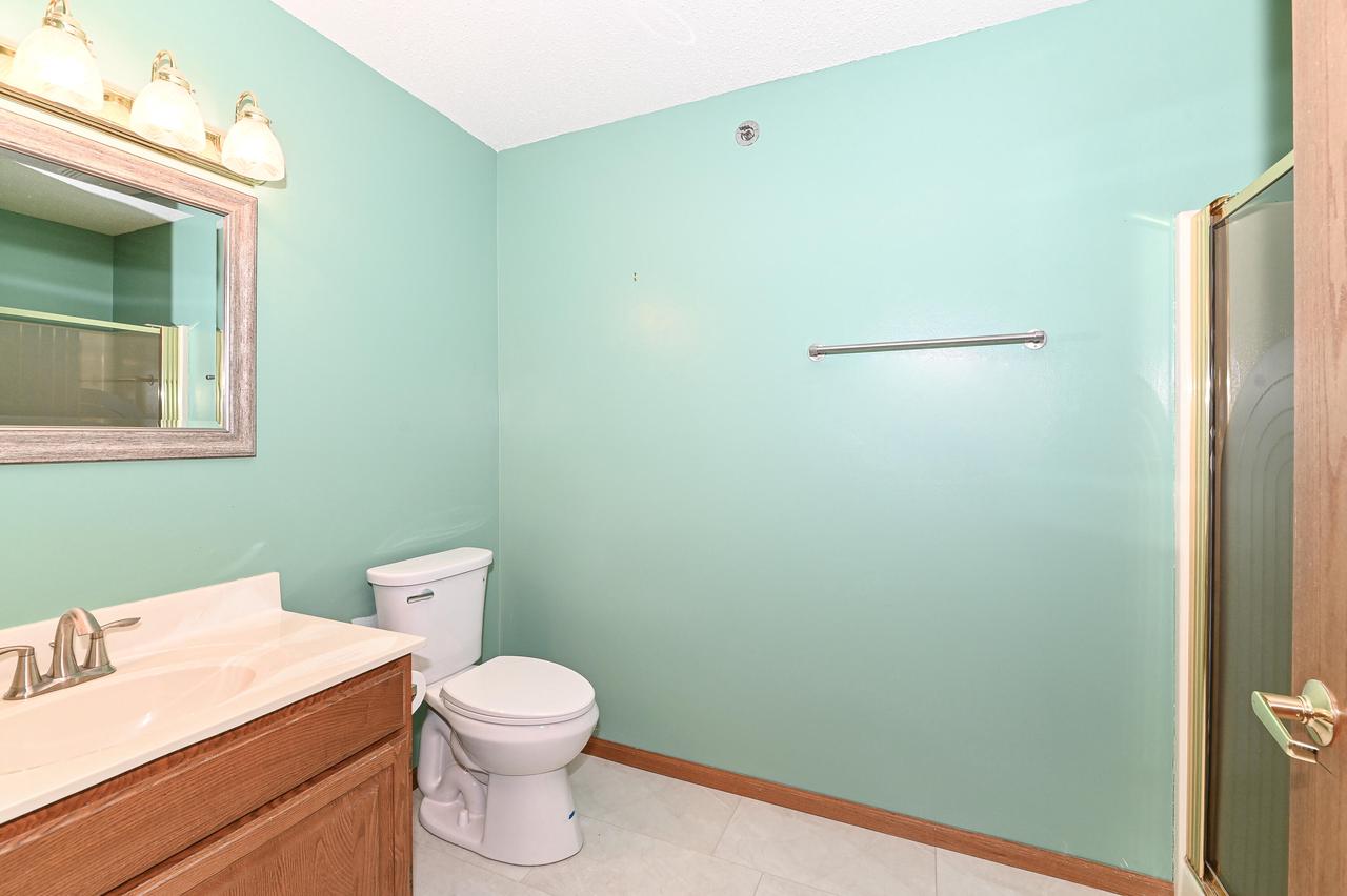 17650 West Lincoln AVENUE