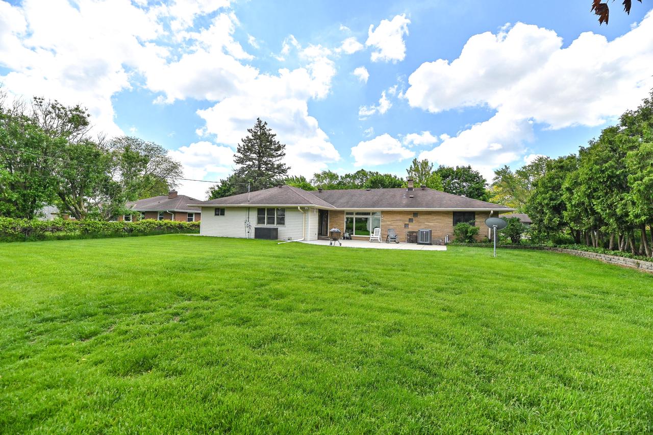 13024 West Fairmount AVENUE