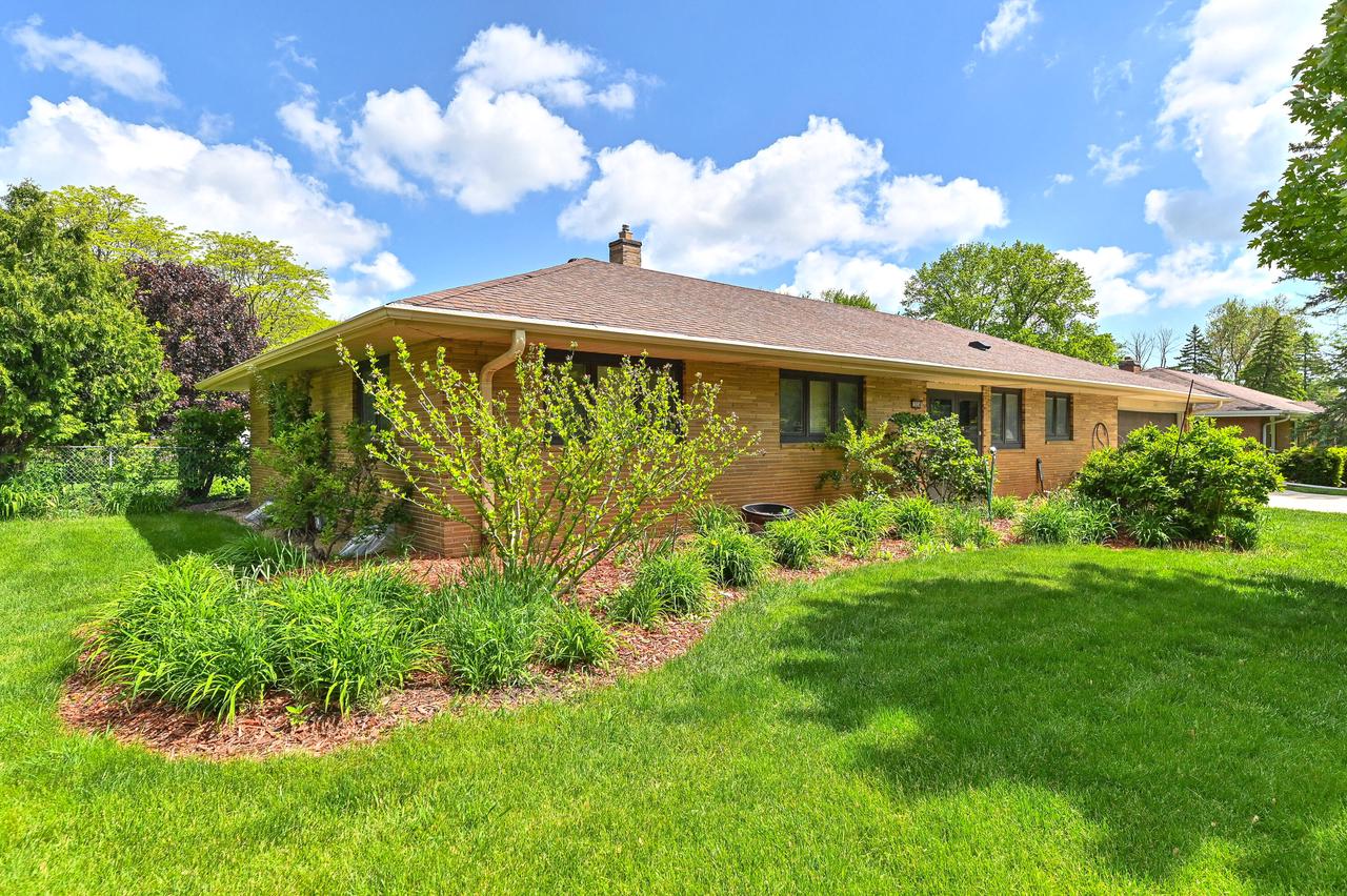 13024 West Fairmount AVENUE