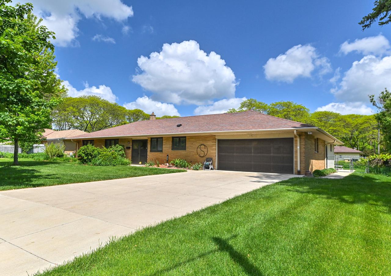 13024 West Fairmount AVENUE