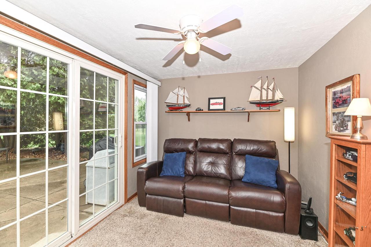 S66W13085 Somerset DRIVE