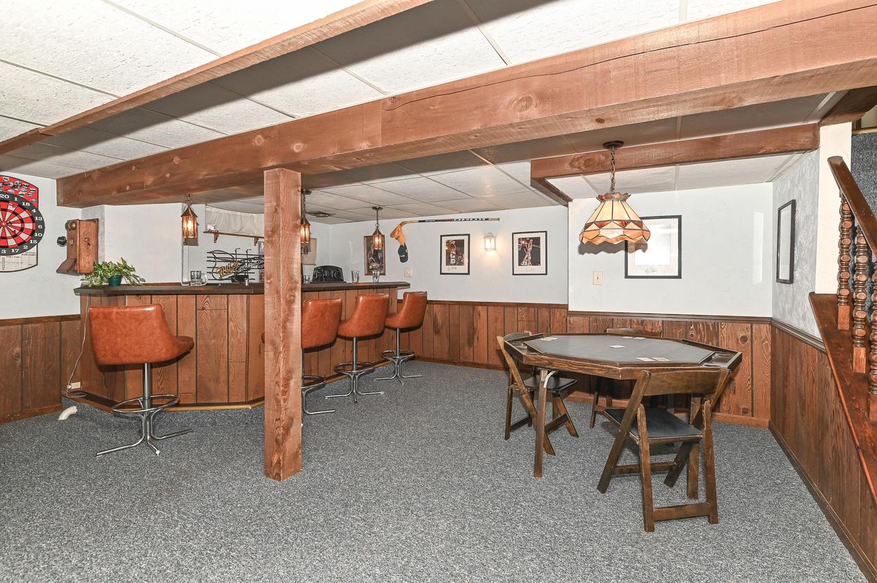 S66W13085 Somerset DRIVE