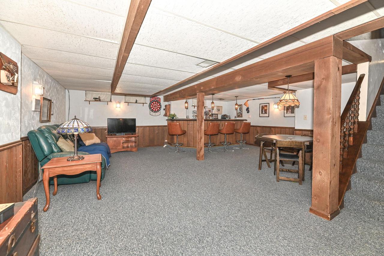 S66W13085 Somerset DRIVE