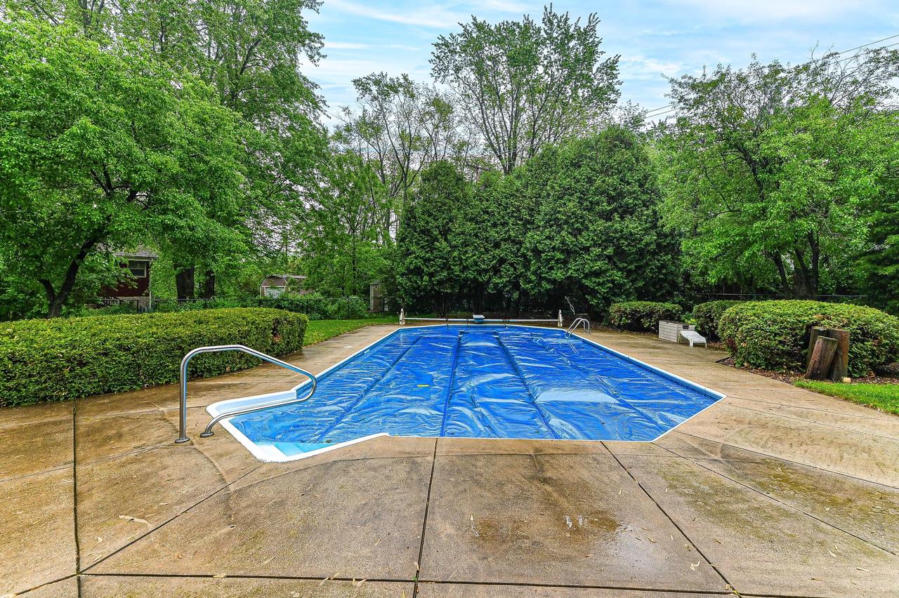 S66W13085 Somerset DRIVE