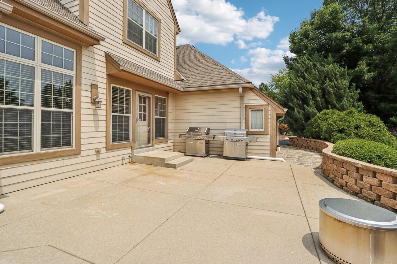 S78W22655 Sunset Glen DRIVE