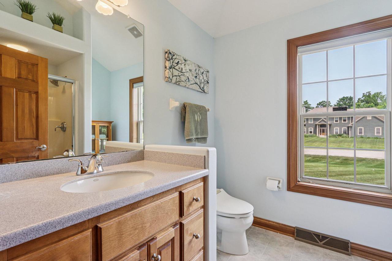 S78W22655 Sunset Glen DRIVE