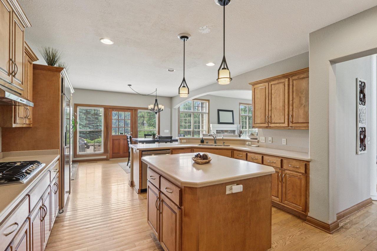 S78W22655 Sunset Glen DRIVE